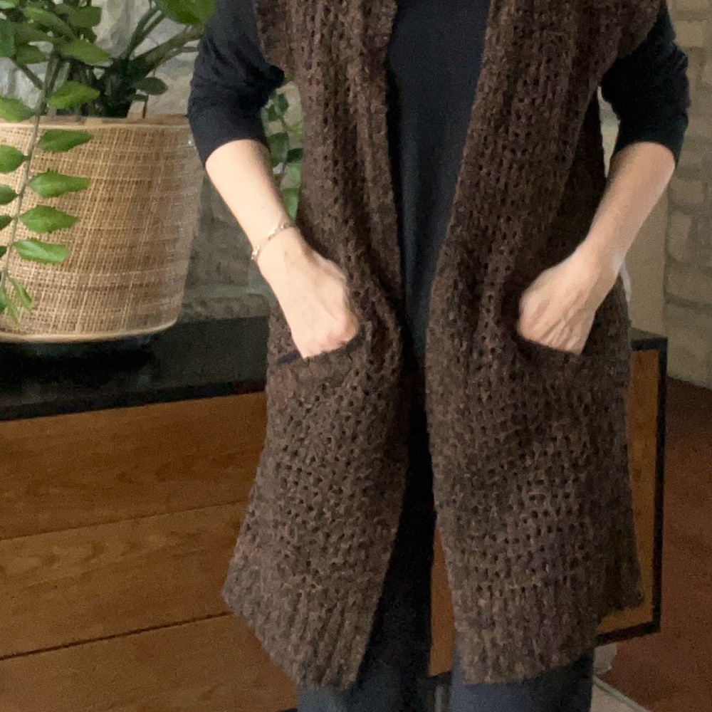 SANCTUARY Brown Crochet Knit Vest with Side Pockets Size S Like New